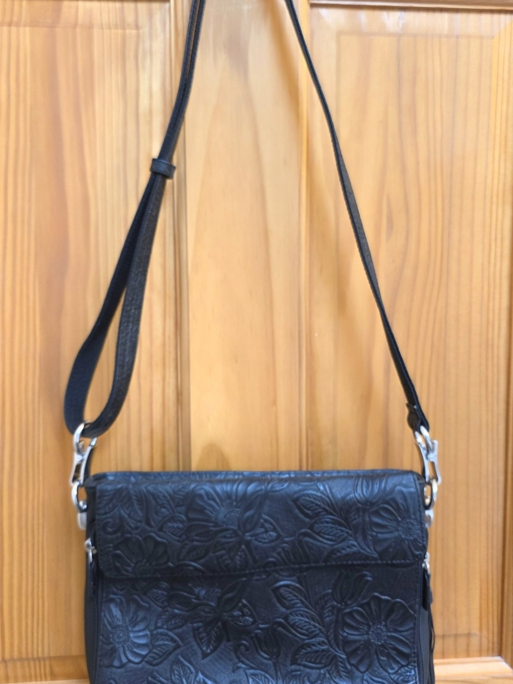 Concealed Carry-Embossed Floral Black Crossbody Bag